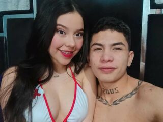cam couple chat room JustinAndMia